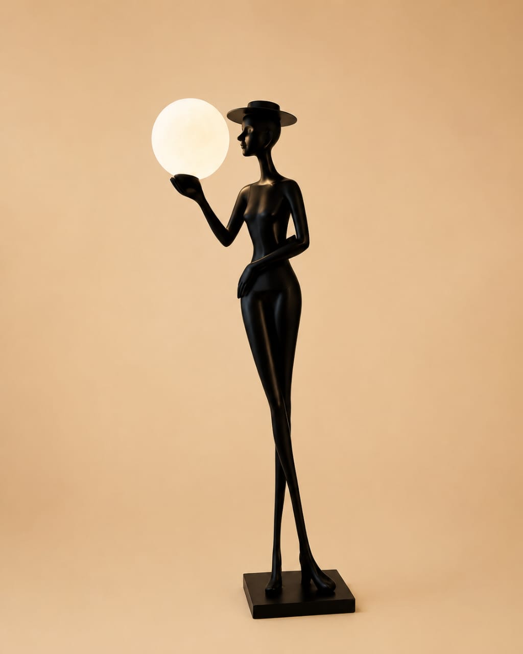 Balerinë — Skulpturë Dekorative, ngjyra E zezë, material Alabaster