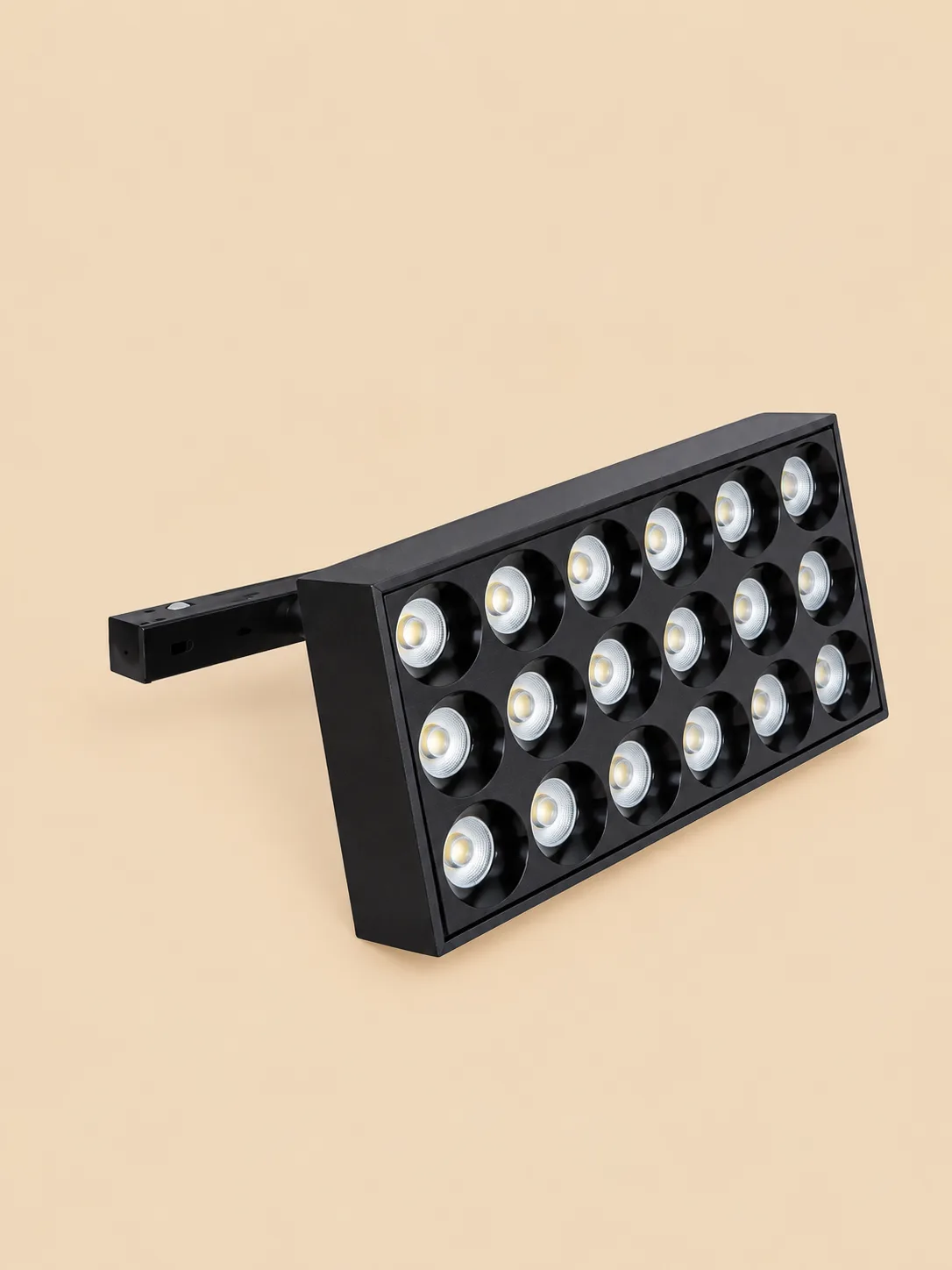 Spot Led Magnetik — Spote Led Për Shina Magnetike, ngjyra E zezë, material Metal